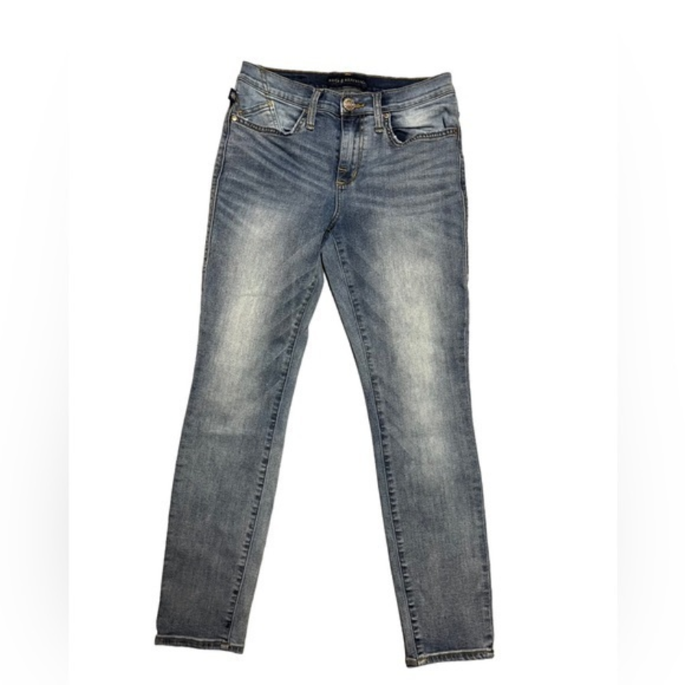 Rock & Republic light wash Berlin‎ jeans size 8